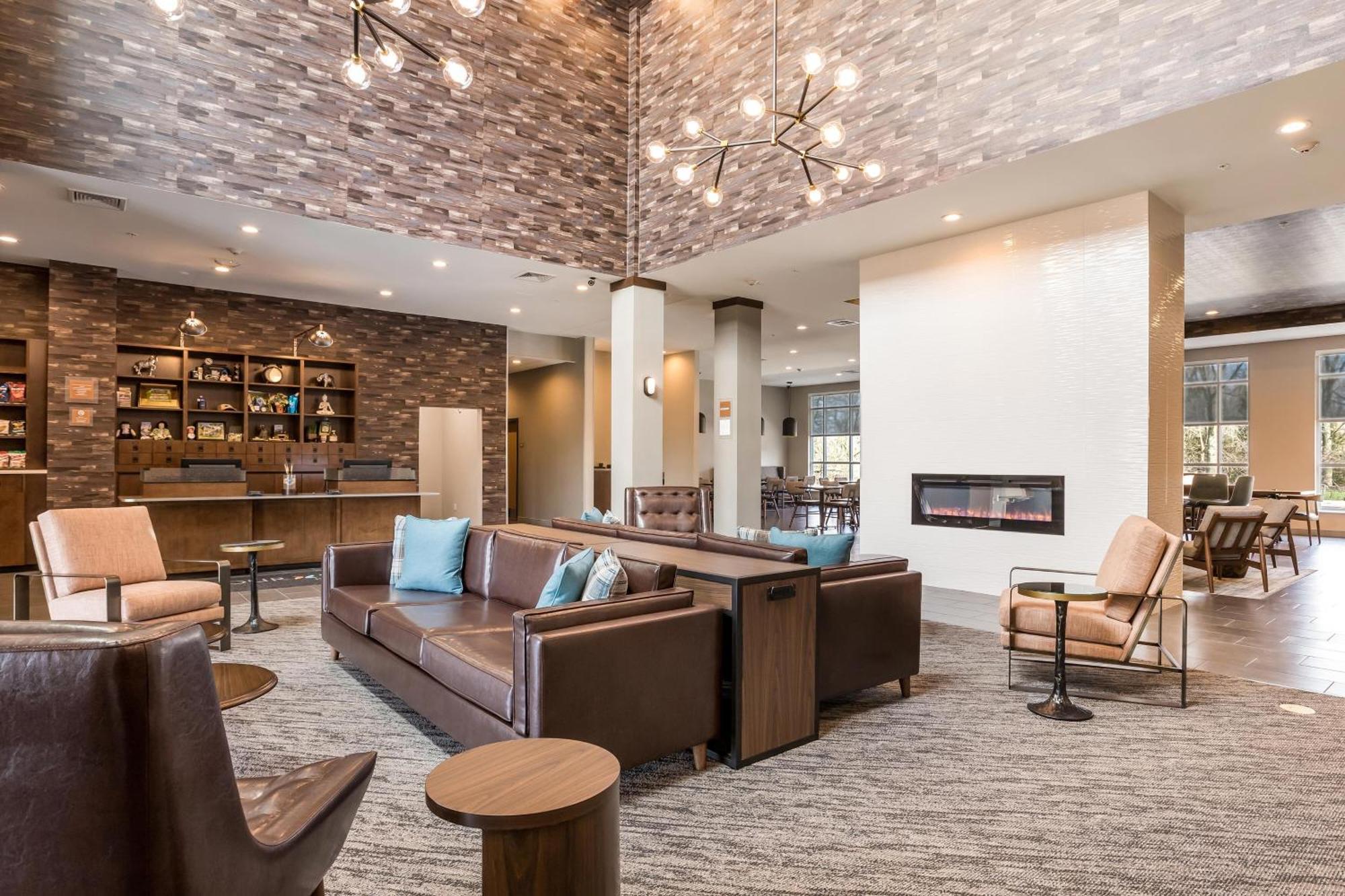Four Points By Sheraton Elkhart Exterior photo